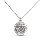 Pendant with chain