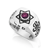Silver signet ring with a Star of David set with a natural garnet stone
