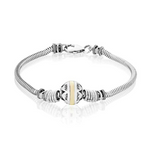 Silver bead bracelet combined with gold elements, engraved with the phrase “Shema Yisrael”