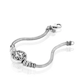 Silver bracelet with a decorated head and the combination A.L.D